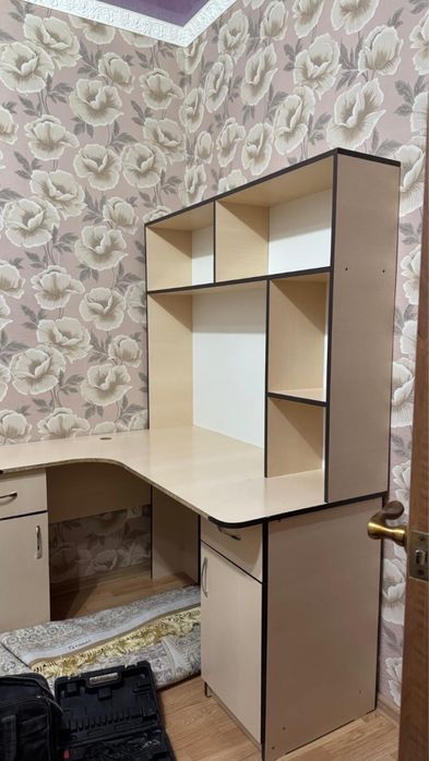 Стол компьютерный угловой