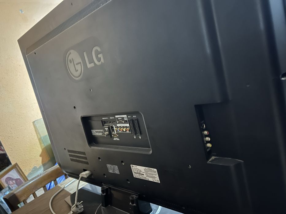 Vand televizor LG