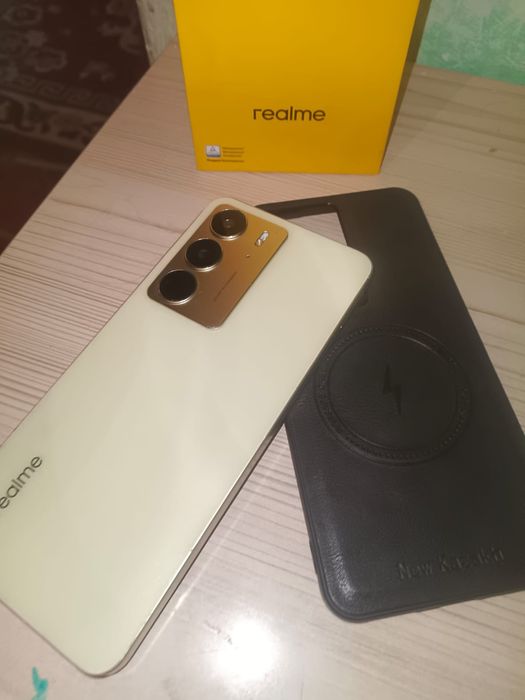 Продам Realme бу
