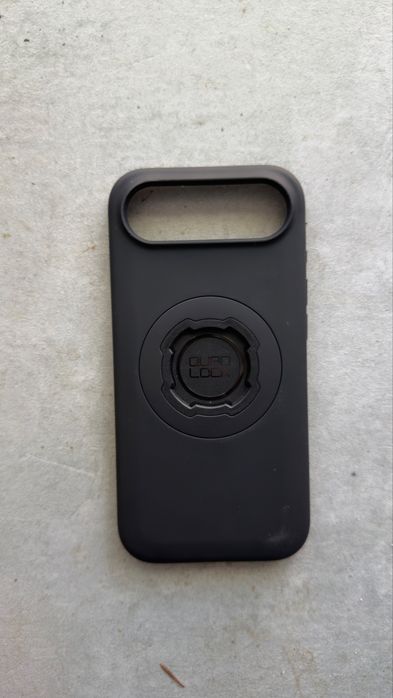 Quad lock кейс за iphone 17 air