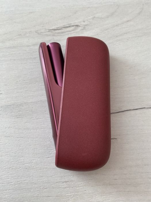 Aparat iqos iluma roz