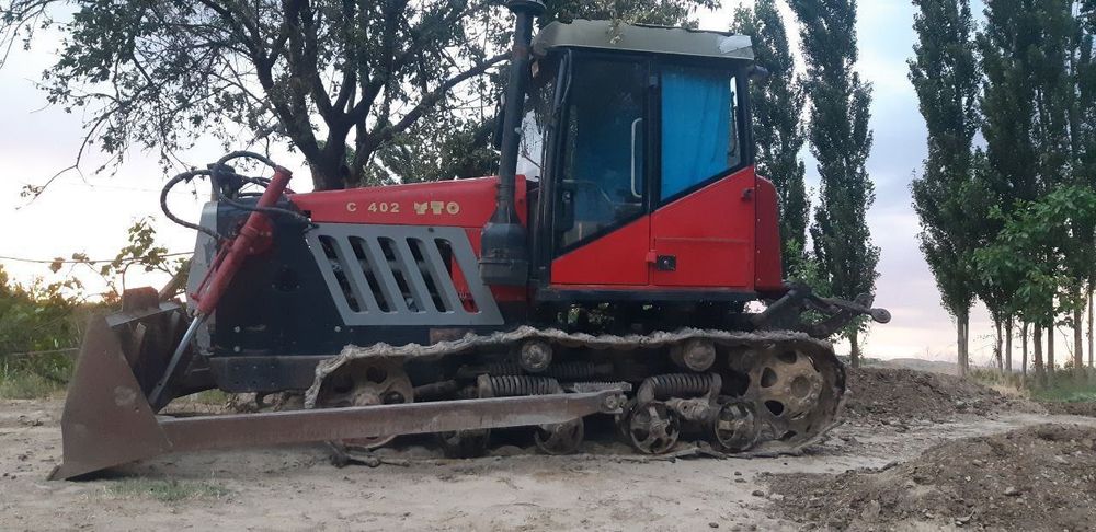 Yuto бульдозер 2013 й