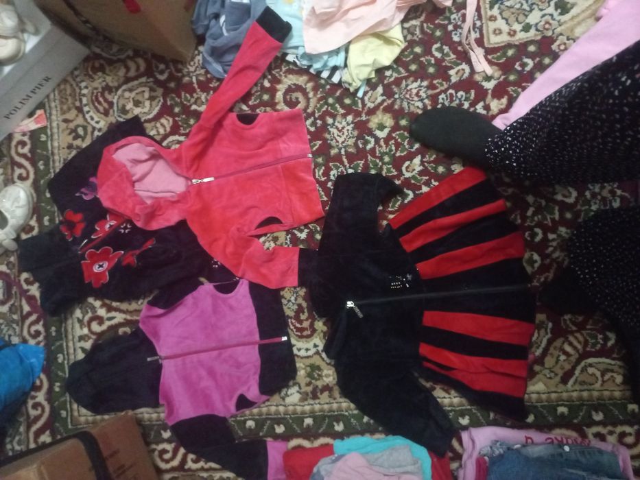 Продаются детские комплекты