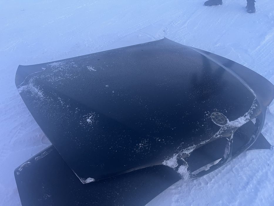 Продам капот е39