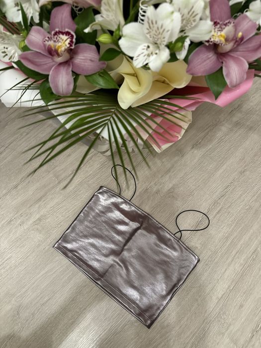 Топ little black dress, потници sinsay new yorker Negative