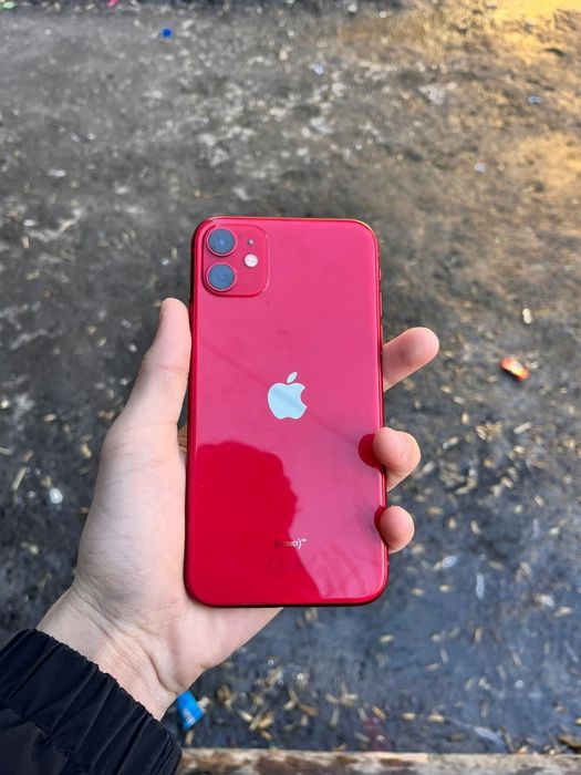 Обмен айфон 11 64 гб