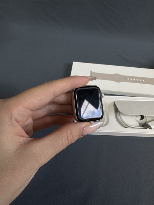 apple watch se 2 • Baitimes 0.0.24