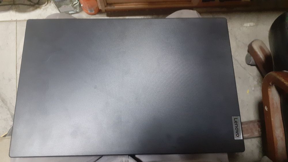 Noutbuk Lenovo 8GB / 256GB SSD