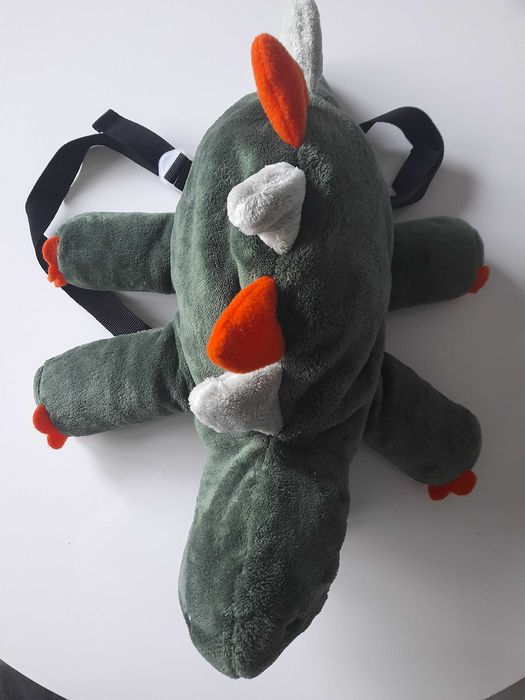 Детска раница динозавър