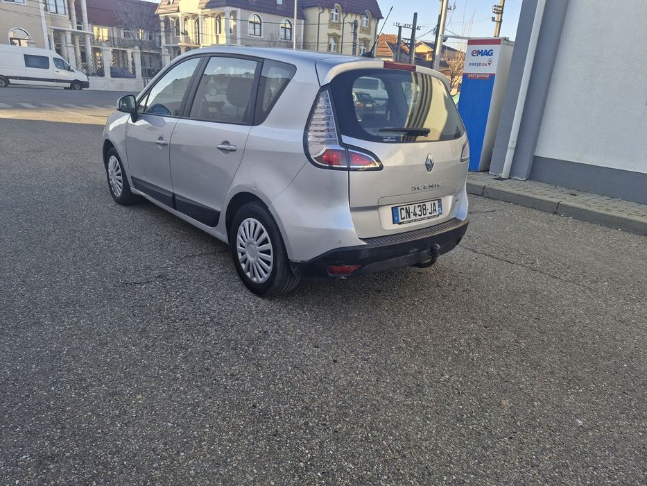 RENAULT Grand Scenic 2013 — imagine 4