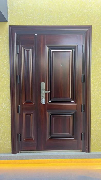 Метална врата 205/86см. 249лв + 19лв е доставката до офис на еко