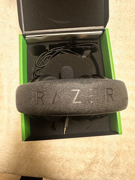 Геймърски слушалки Razer Kraken V3