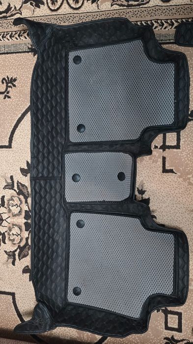 Коврики и чехлы от камри