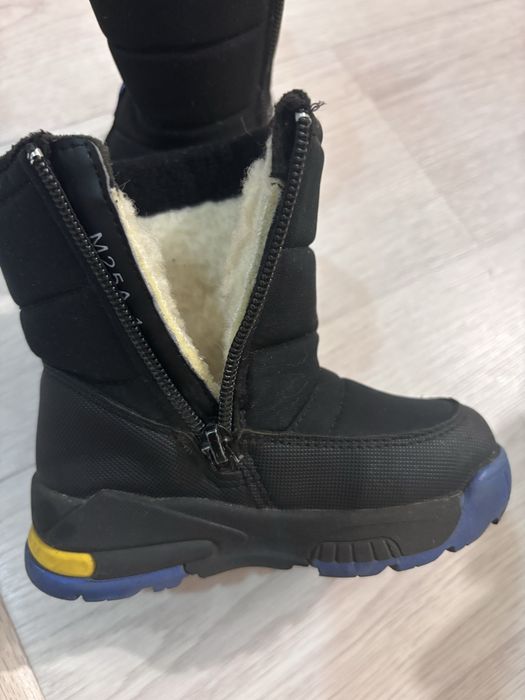 Зимняя обувь, р.24