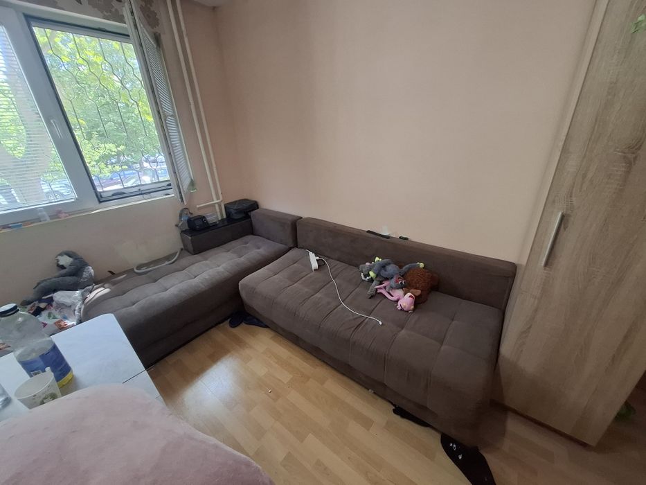 Продава се ъглов диван