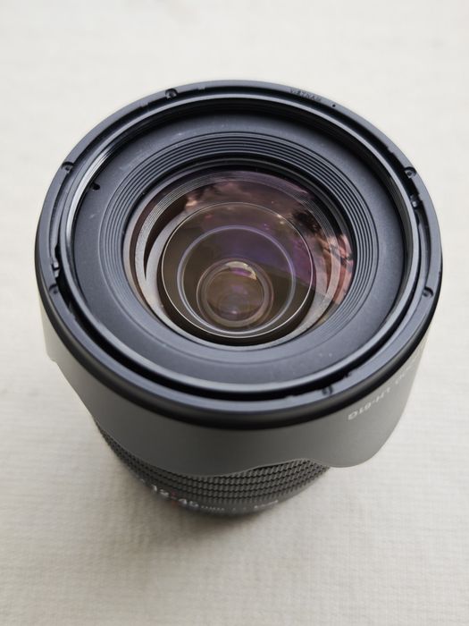 Olympus  Zuiko 45 1.2 PRO / Olympus 12-40 f4 PRO