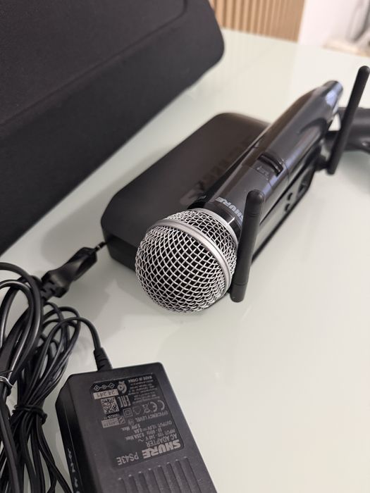 Shure GLXD24E/Beta58-Z2 - Sistem Wireless Cu Microfon + geanta