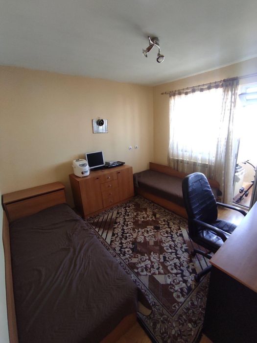 Продава се Тристаен апартамент в Бургас, Център - 102 кв.м за 1270 €/кв.м - Снимка #4