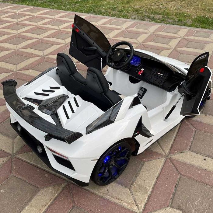 Двуместна КОЛА Licensed Lamborghini Aventador SVJ 24V с функция дрифт