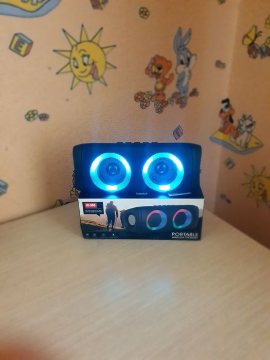 Колонка мощная с подсветкой