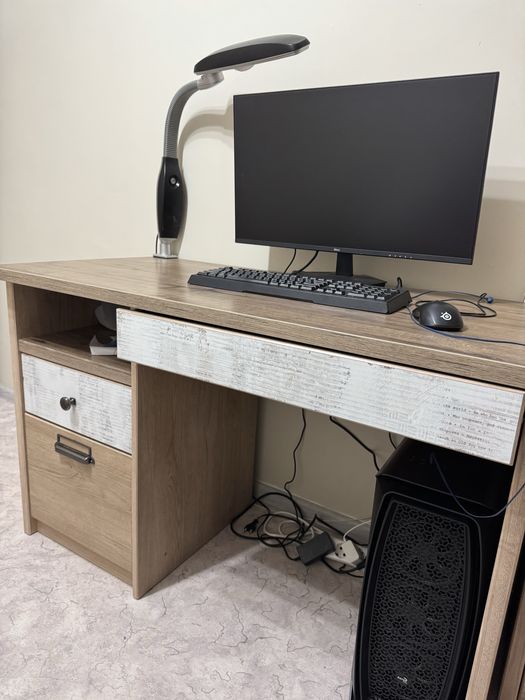 Стол для школьника