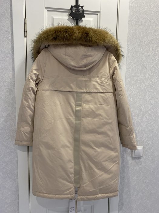 Пуховик раз 46