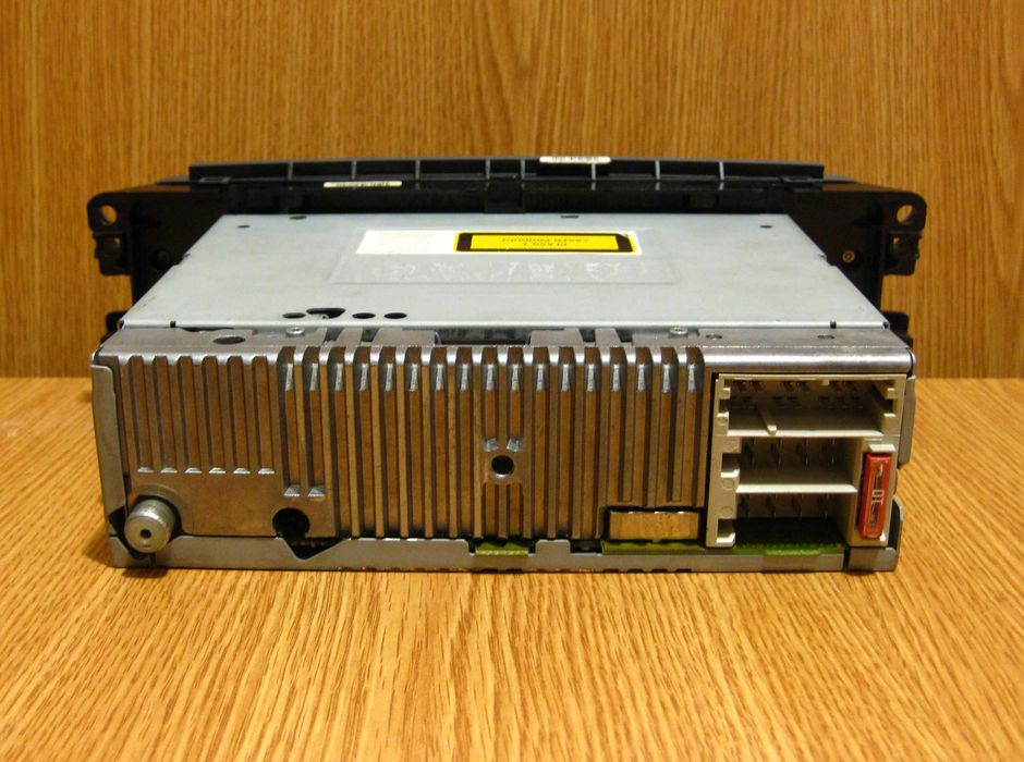 Radio CD MP3 player Dacia Ford Mercedes Daihatsu Smart casetofon