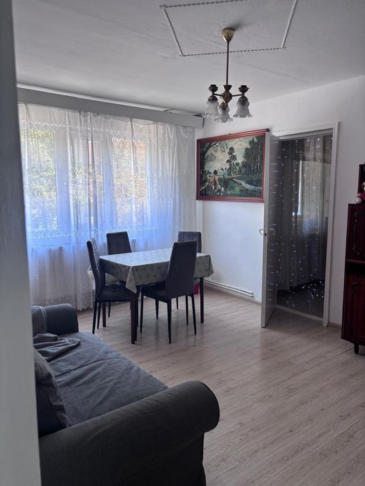 Apartament 2 camere de inchiriat