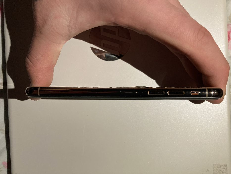 iPhone XS (Battery 100%) СПЕШНО!