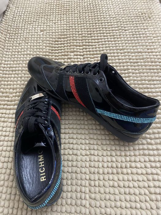 Красивая обувь Richmond