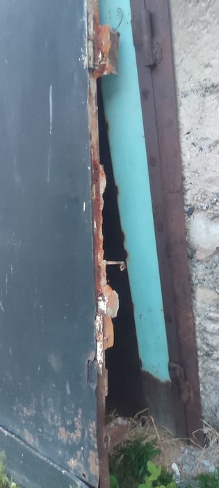 Продам гаражные ворота
