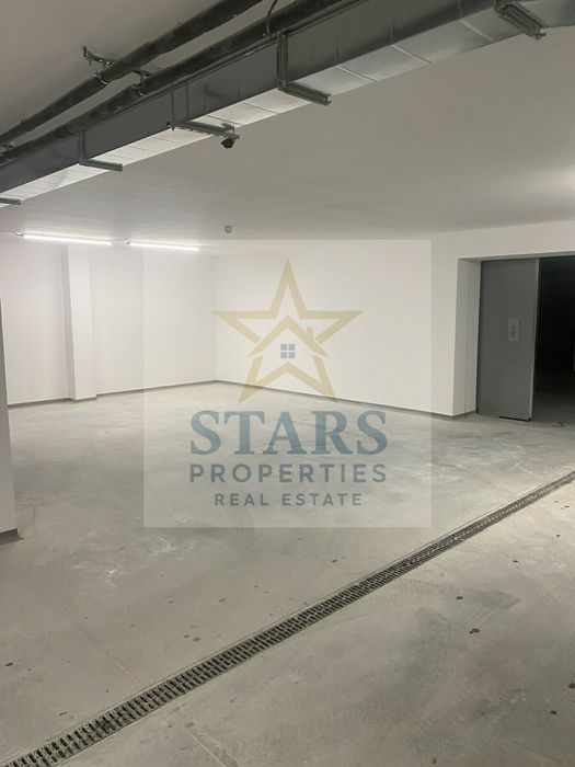 Продава се Тристаен апартамент в Варна, м-т Св. Никола - 200 кв.м за 1224 €/кв.м - Снимка #12