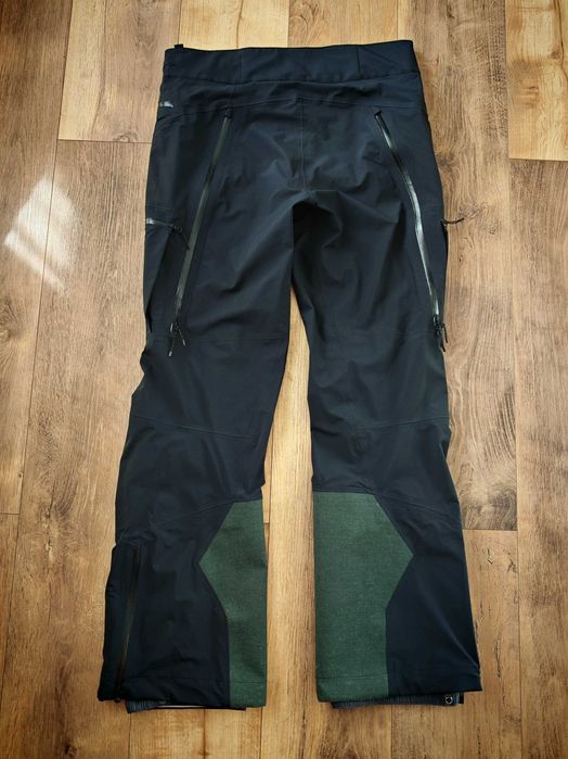 Pantaloni drumetie, alpinism, schi tura- BLACK YAK HARIANA Gore-tex