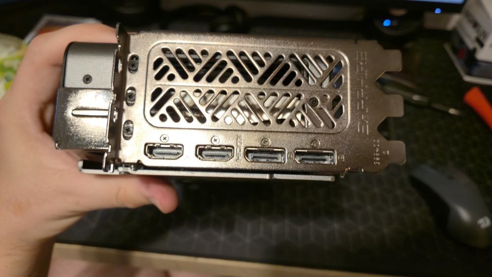 Placa Video RX 7800XT Saphire Nitro+