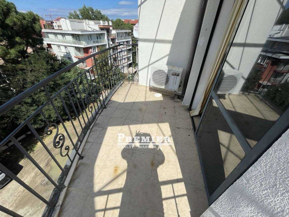 Продава се Двустаен апартамент в к.к. Слънчев бряг - 62 кв.м за 984 €/кв.м - Снимка #4