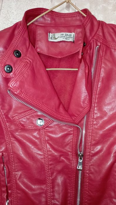 Детская кожаная куртка