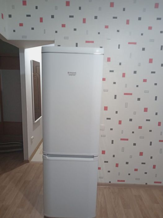 Холодилник ии стралный машина