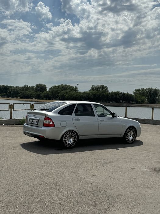 Продам литые диски Sakura Wheels original