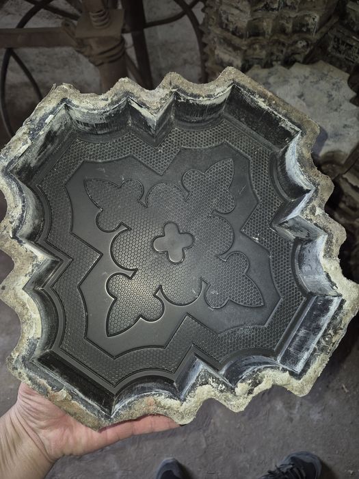 Брусчатка форма 3д. Ромашка