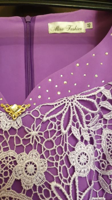 Продам платье нарядное