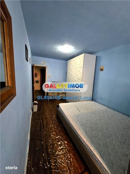 | Apartament 4 camere 82 mp | Decomandat | Podul Grant |