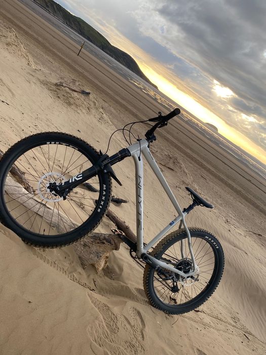 Планинско Колело Whyte 905 V4 2022 27.5 L Hardtail