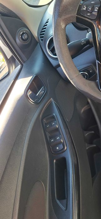 Vanzare autoturism Ford Ka plus+, unic proprietar de nou