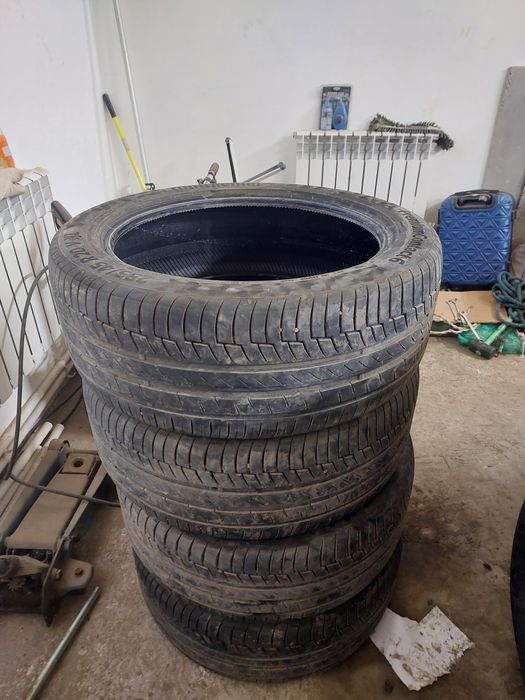 Продам шины комплект