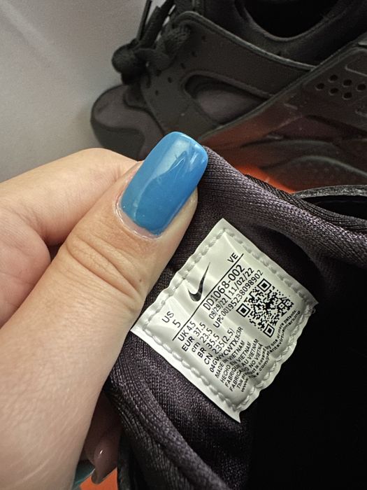 Чисто нови Nike Air Huarache