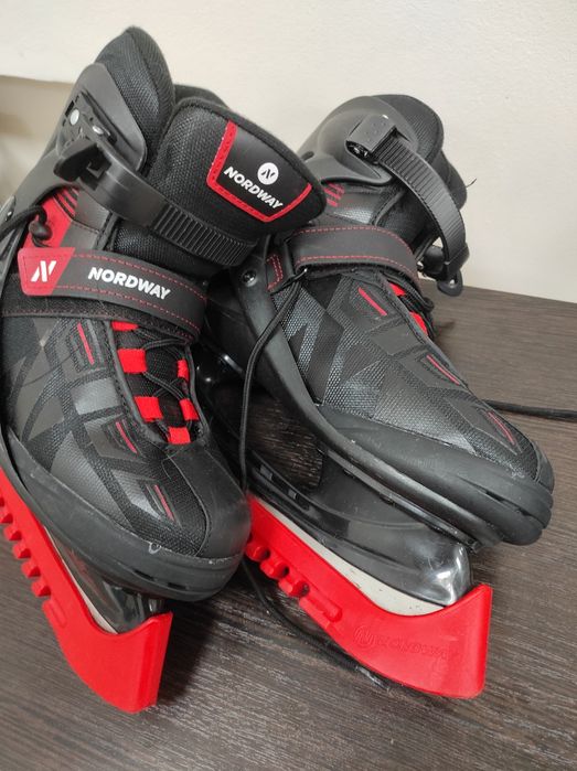 Коньки хоккейные 39р.