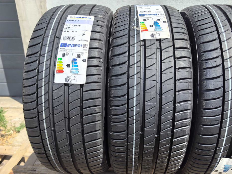 225/45/18 Мишелин ДОТ 2024 г - Чисто нови - Рън Флат / МОЕ