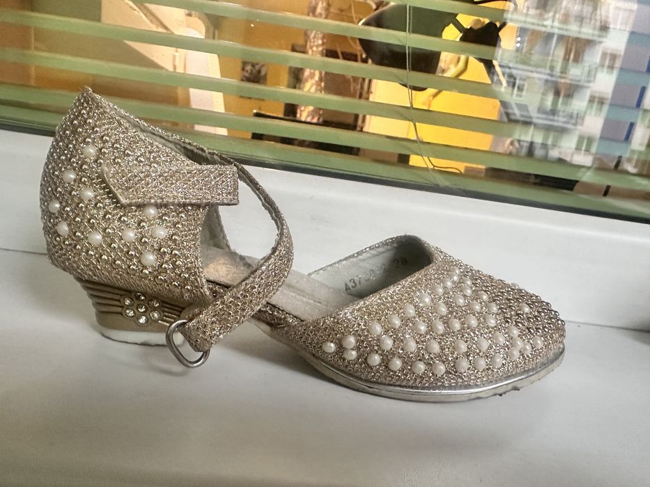 Туфли, белетки, детская обувь