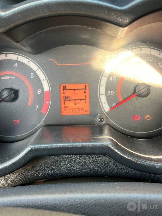Changan yuk bordli sotiladi