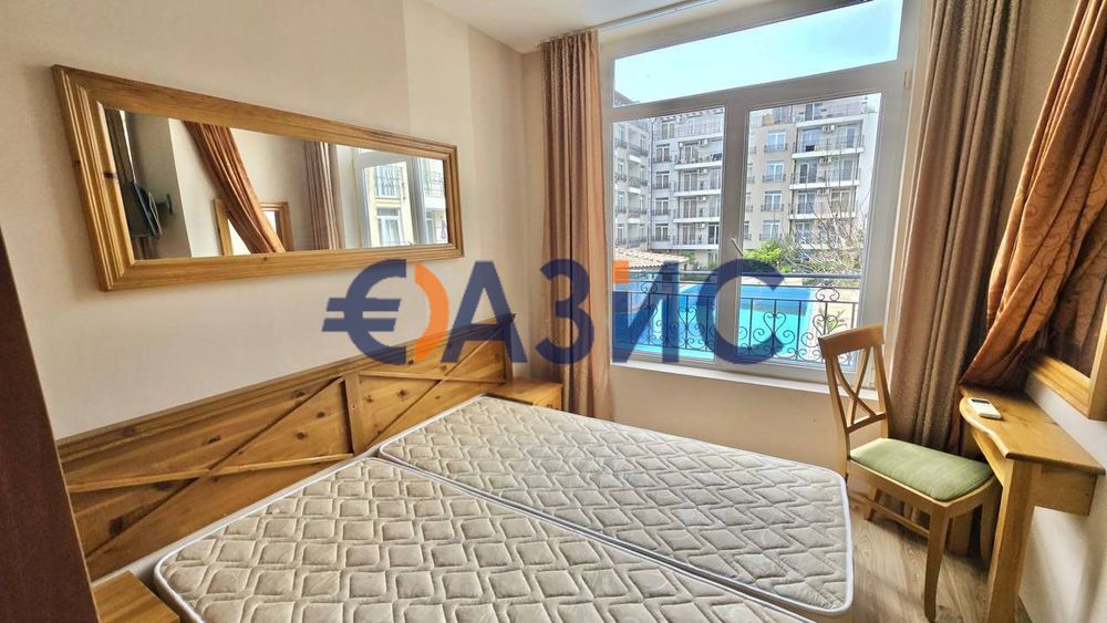 Продава се Тристаен апартамент в к.к. Слънчев бряг - 55 кв.м за 765 €/кв.м - Снимка #7